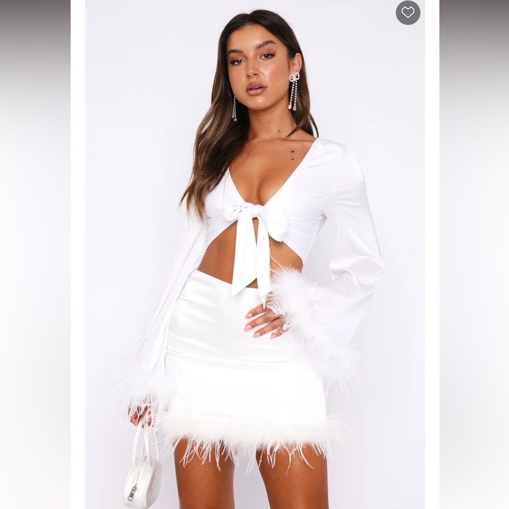NWT - Style Sensation Crop Set
